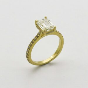 Solitaire Shine Ring